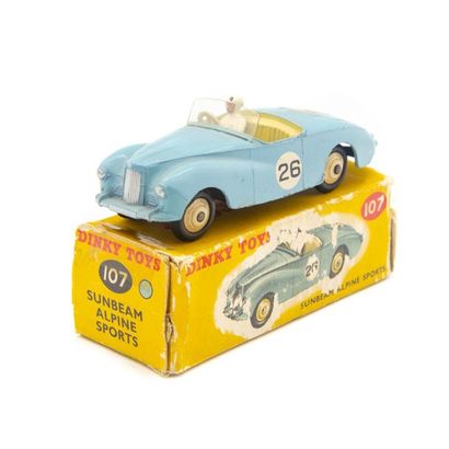DINKY TOYS DTGB 1/43
Sunbeam Alpine light blue with driver, number 26 ref. 107 to...