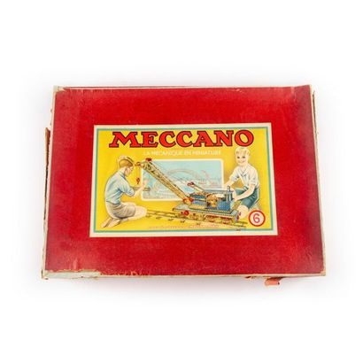 MECCANO MECCANO
Boite coffret N°6 à étage, état neuf, pièces à croisillons, rabats...