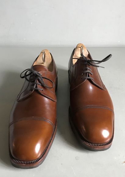 null J.M WESTON - Vintage

Paire de chaussures Derby à lacets en cuir marron clair....