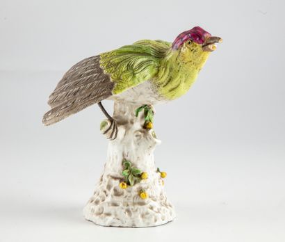 null Manufacture ALLEMANDE

Oiseau sur sa branche

Statuette en porcelaine polychrome

H.:...