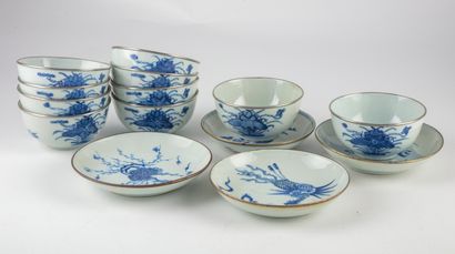 null CHINE

Ensemble comprenant 10 petits bols en porcelaine émaillée bleu et blanc....