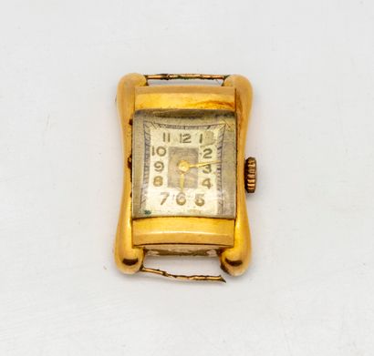 null Petit cadran de montre en or de forme rectangulaire

poids brut : 8,3 g