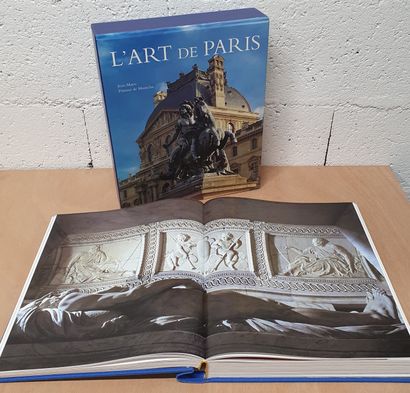 null Jean-Maris Pérousse de Montclos, L'art de Paris, Mengès, Paris, 2000

1 volume

(En...