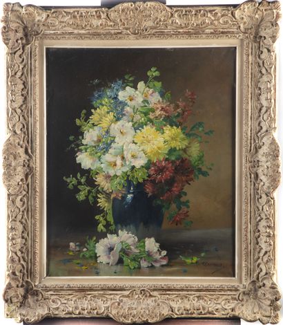 null Edmond van COPPENOLLE (1843-1915)

Bouquet de fleurs au vase bleu

Huile sur...