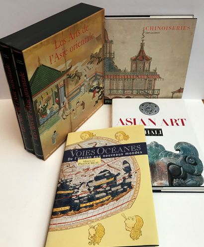 null Ensemble de livres d'Art : 

Les arts de l'Asie orientale Vol 1	par G.Fahr-Becker,...