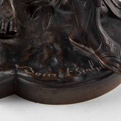 null Eutrope BOURET (1833 - 1906)

Pendule en marbre noir, surmontée d'un bronze...