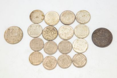 Coin set including : 

- 4 coins of 5 Francs...