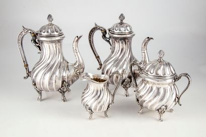 null Silver coffee and tea service, twisted pattern, including a teapot, a coffee...