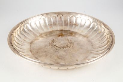 DEBAIN Round silver bowl engraved with deer antlers

M.O. : AD (for Alphonse Debain)...