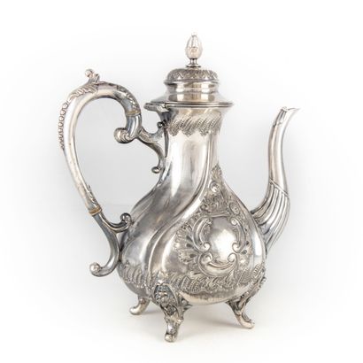 null Four-legged silver-plated pot in rocaille style, finely chased and engraved...