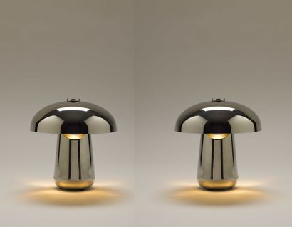 Jessica Corr Pair of table lamps ONGO

Designer: Jessica Corr

Manufacturer: Contardi

2W...