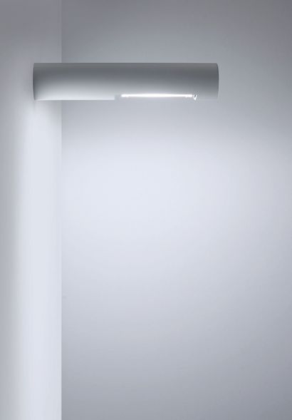 Davide Groppi Wall lamp OZEN

Designer : Davide Groppi

Manufacturer: Davide Groppi

White...