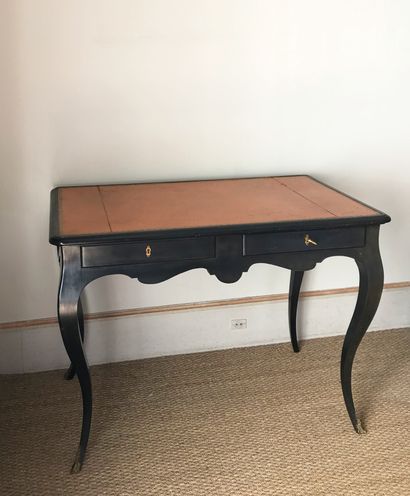 null 
Small flat blackened wood desk opening with two drawers in the waist, curved...