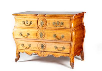 null Chest of drawers in the style of Bordeaux in cherry wood opening by four drawers...