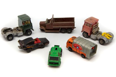 null Lot of small cars in various scales (1/43, 1/64 etc.) from various manufacturers...