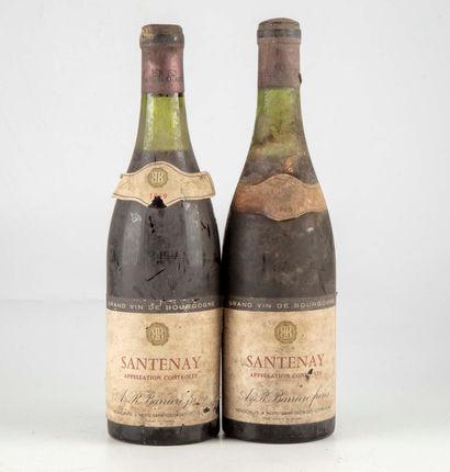 Santenay 2 bottles SANTENAY 1969 Barriere Frères

Low level

Very faded labels and...