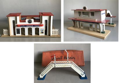 HORNBY HORNBY

Painted isorel accessories for electric train in their original boxes

1...