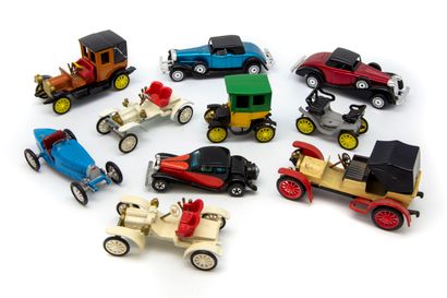 null RAMI JMK 1/43 and others

Set of 10 vehicles type teuf-teuf, Bugatti type 35...