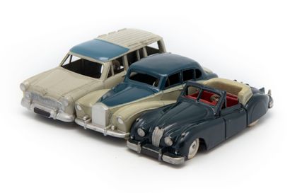 QUIRALU QUIRALU 1/43

Lot of 3 vehicles including a Rolls Royce two-tone in BE, a...
