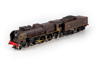JOUEF JOUEF HO

Locomotive type steam 231 North Network brown TBE in a non original...