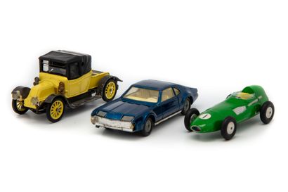 GORGI TOYS GORGI TOYS 1/43

Lot of 3 cars including an Oldsmobile, a Renault 1910,...
