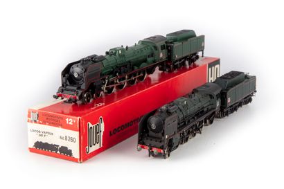 JOUEF JOUEF HO

Lot of two steam locomotives of which a 141P green ref. 6682 Réseau...