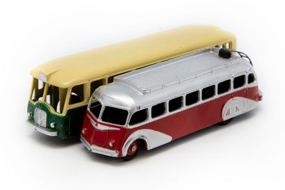 DINKY TOYS DINKY TOYS FRANCE

Lot of two buses including a Parisian bus Somua Panhard...
