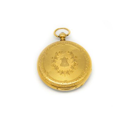null Yellow gold pocket watch, decorated with liere leaves on the back

Gross weight:...