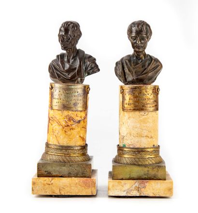 null Pair of busts representing the philosophers Voltaire and Rousseau, in patinated...