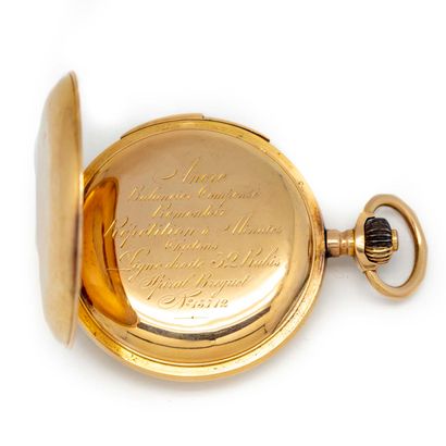null Pocket watch in yellow gold

Weight : 116,3 g.