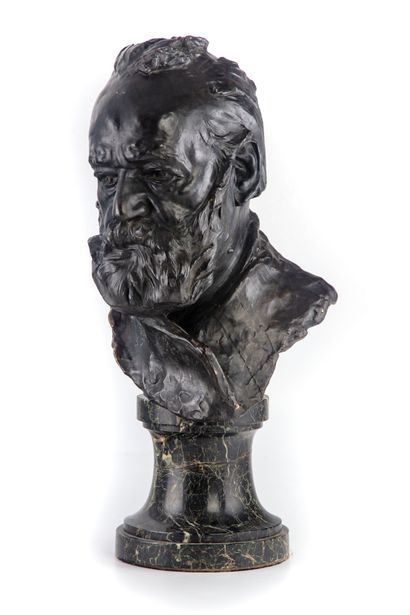 Rodin MODERN SCHOOL after RODIN

Bust of Victor Hugo,

Patinated bronze with apocryphal...