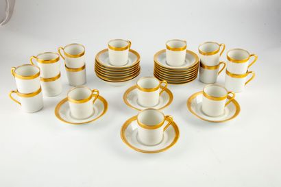 HAVILlAND 
Manufacture HAVILLAND - Limoges





Set of 15 cups and their saucer in...