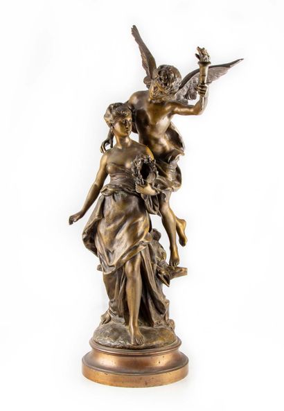MOREAU Mathurin MOREAU (1822-1912)

Sujet allegorique

Bronze patiné signé sur la...