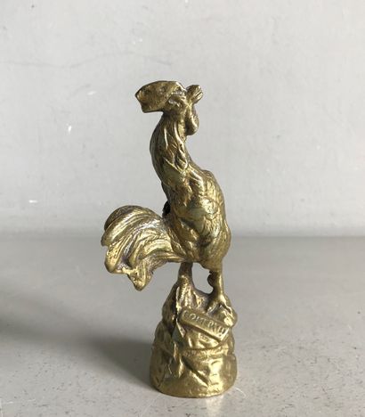 OMERTH Georges OMERTH (1895-1925)

The crowing rooster

Bronze with golden patina

Signed...