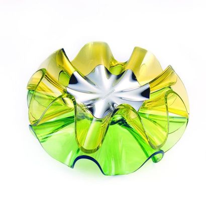 Qis Design Lampe à poser FLAMENCA

Fabricant : Qis Design

3W Led - PMMA vert

Haut....