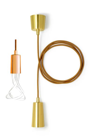 Plumen DROP CAP (douille + câble - sans l'ampoule)

Fabricant : Plumen

E27 - Doré

Câble...