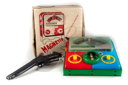 null FRANCE JOUETS (FJ)

Magnetir game

Shooting game on moving targets, litographed...