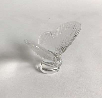 CRISTAL DE SEVRES CRISTAL de SEVRES

Bibelot à poser en forme de papillon en cristal...
