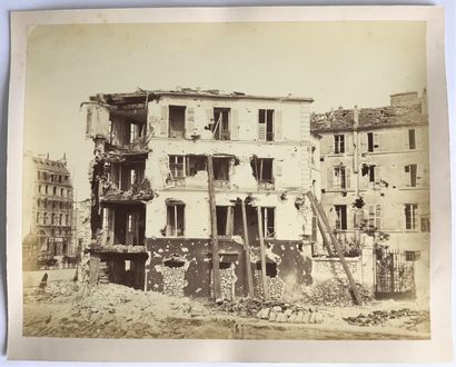 null COMMUNE (La) - Ruines de Paris. (vers 1871)

Ensemble de 8 photographies en...