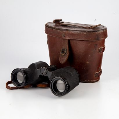 NASH-KELVINATOR NASH-KELVINATOR

Pair of leather-wrapped binoculars, 6x 30, dated...