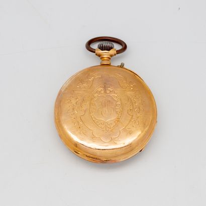 null Pocket watch in yellow gold engraved and figured 

Marked with a horse's head...