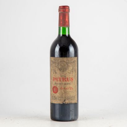 null 1 bottle PETRUS 1974 Pomerol

Label very damaged, dirty, slightly torn