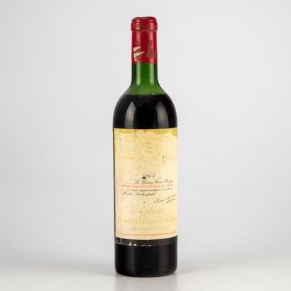 null 1 bouteille CHÂTEAU MOUTON ROTHSCHILD 1964 1er GCC Pauillac 

(niveau mi épaule/bas,...
