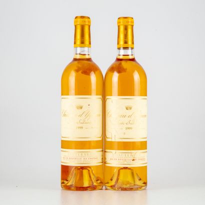 null 2 bottles CHÂTEAU D'YQUEM 1999 Superior Sauternes

Very lightly marked labe...
