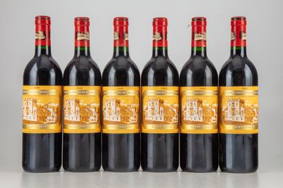 null 12 bouteilles CHÂTEAU DUCRU BEAUCAILLOU 1990 2e GC Saint Julien

Étiquettes :...