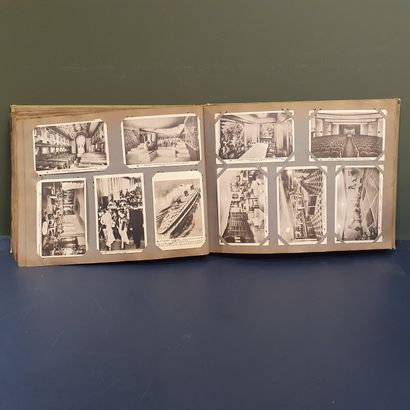null Un album comprenant de nombreuses cartes postales anciennes 

Début du XXe