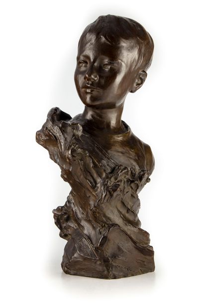 VAN TILT Berthe VAN TILT - XIXe

Portrait d'enfant

Sculpture en bronze signé sur...