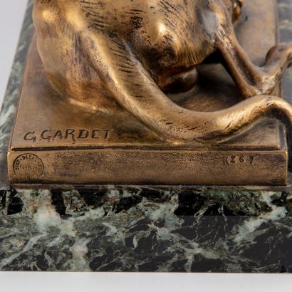 GARDET Georges GARDET (1863-1939)

Dogue couché 

Sculpture en bronze à patine brune...