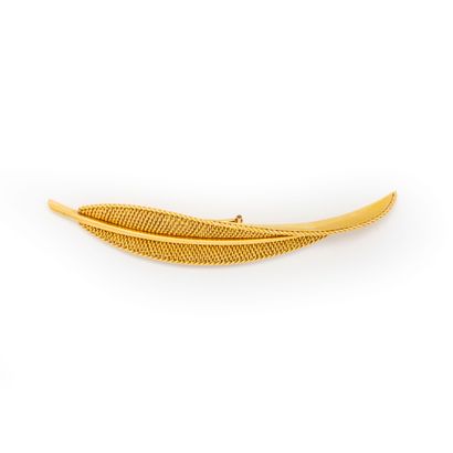 null Leaf brooch in yellow gold

weight : 19,8 g