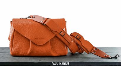 null Paul MARIUS

Suzon M décliné en Tangerine

Prototype

Création unique

Valeur...